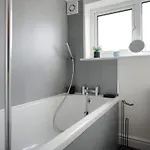 Chic Retreat Coastal Town Sleeps 4 בית נופש סולטברן-ביי-דה-סי