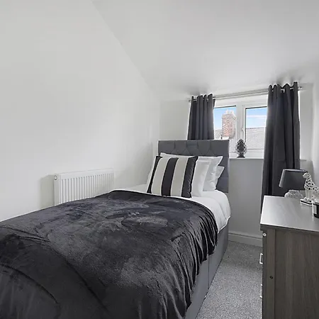 Chic Retreat Coastal Town Sleeps 4 Daire