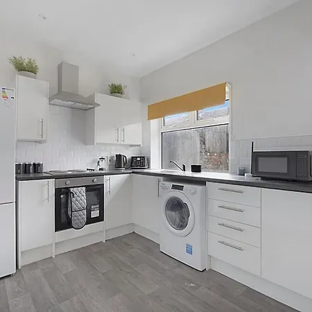 Vakantiehuis Chic Retreat Coastal Town Sleeps 4 *